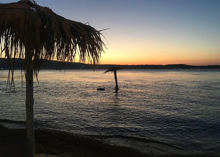 לינה וארוחת בוקר Il Ritrovo Di Ulisse 3*