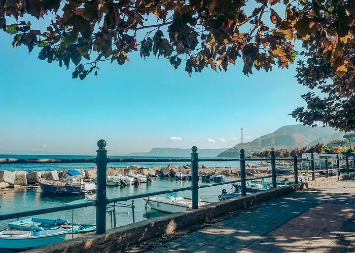 לינה וארוחת בוקר Il Ritrovo Di Ulisse 3*